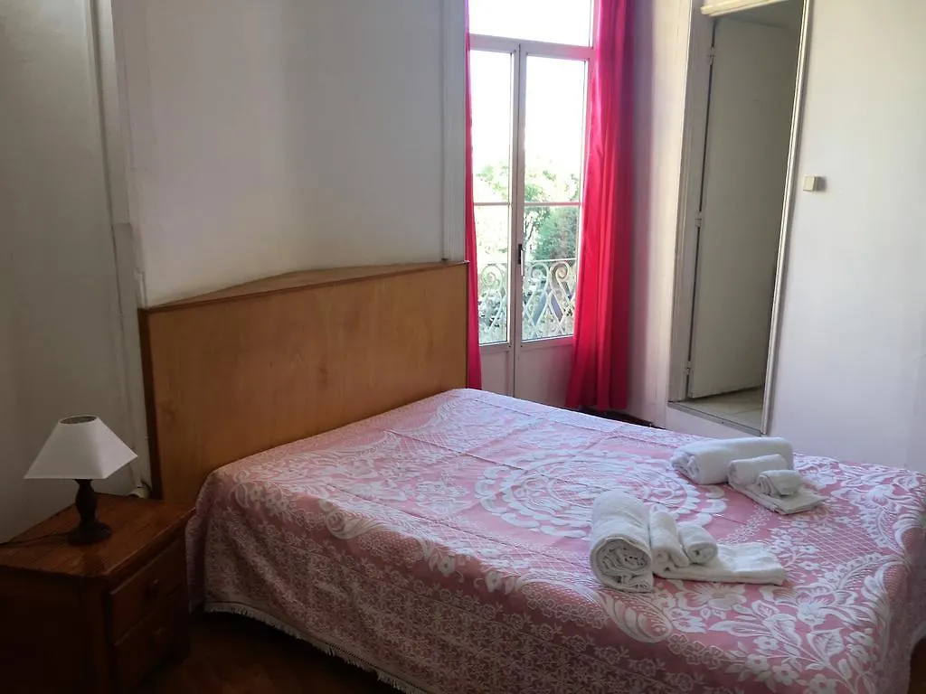 Residencia Whitelove Lisboa Vendégház