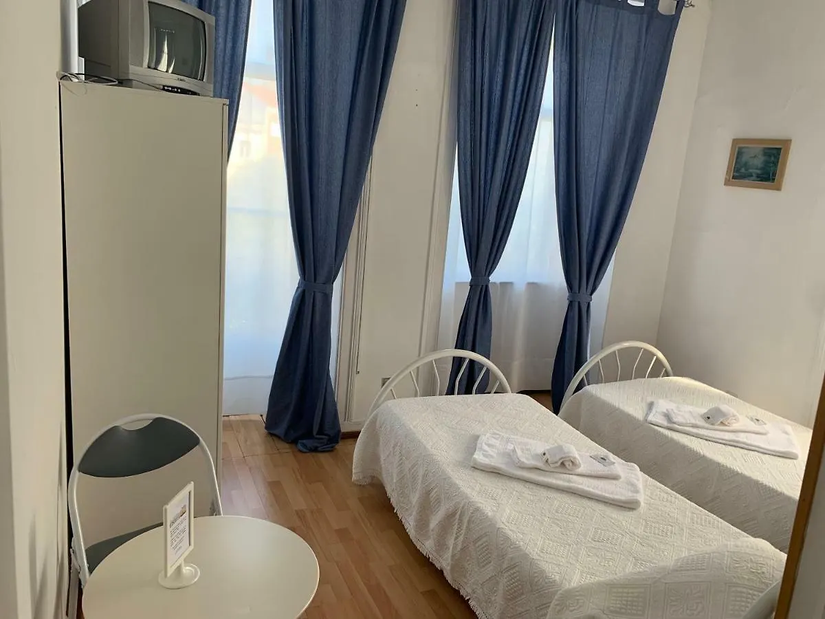 Residencia Whitelove Lisboa 3*,  Portugália